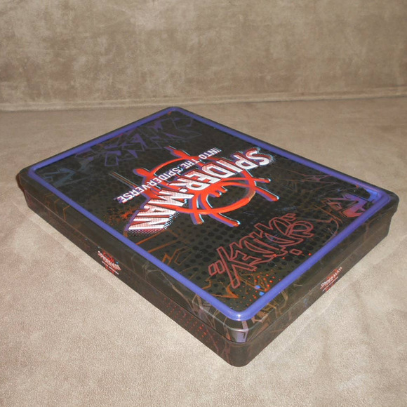 Spider-Man Into the Spider-Verse 5 Books & Collectible Tin 2018 Centum - Picture 6 of 8